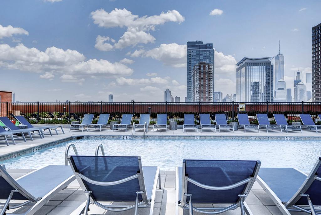 Bluebird Suites In Jersey City Eksteriør bilde